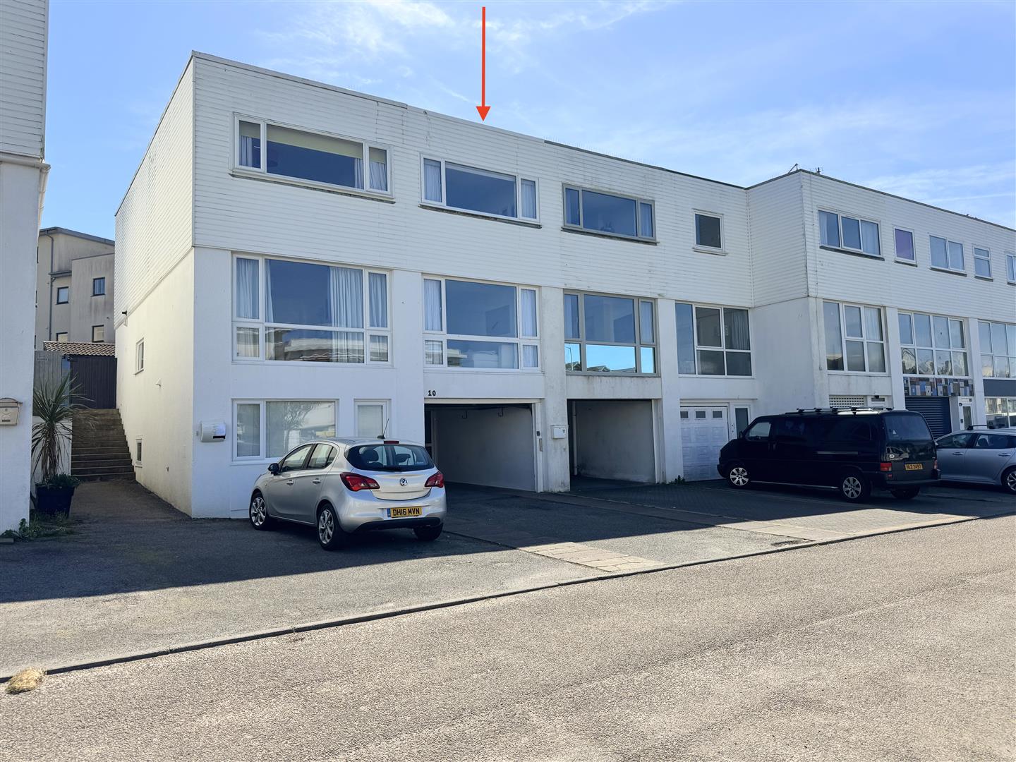 Farfield Place, Pentire, Newquay